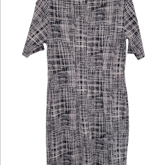 Sharagano black modern print shift dress size 4 - Picture 4 of 9